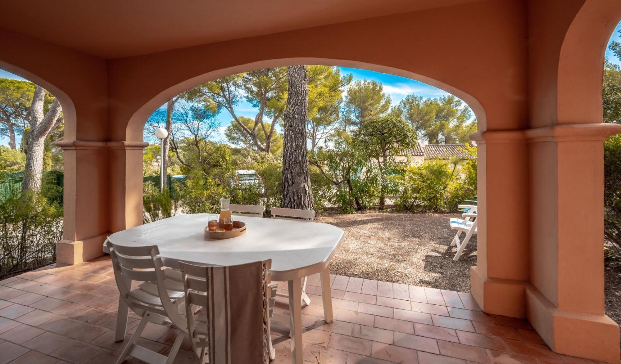 Residence Partenaire Le Domaine De Garlande Cavalaire-sur-Mer Ngoại thất bức ảnh