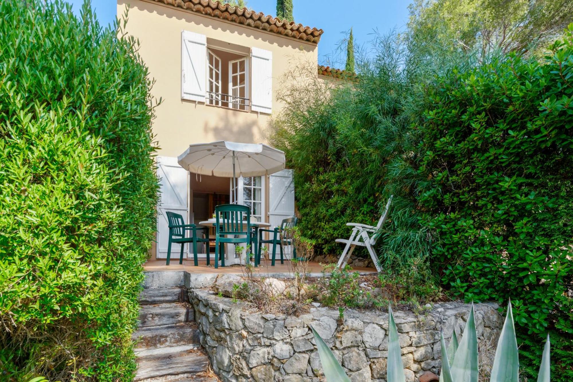 Residence Partenaire Le Domaine De Garlande Cavalaire-sur-Mer Ngoại thất bức ảnh