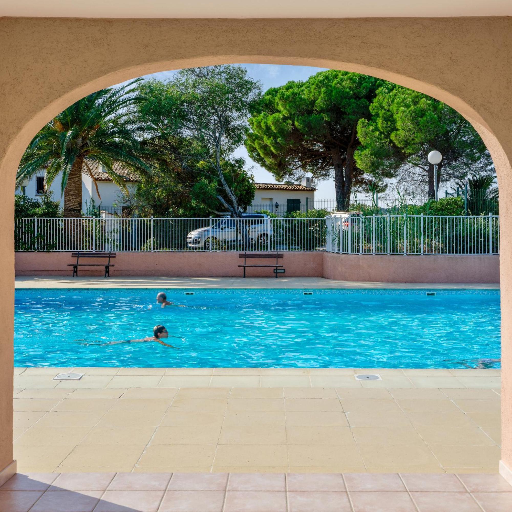 Residence Partenaire Le Domaine De Garlande Cavalaire-sur-Mer Ngoại thất bức ảnh